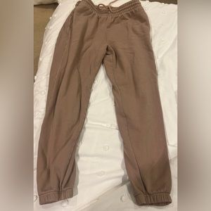 Aritzia TNA cozy fleece sweatpants